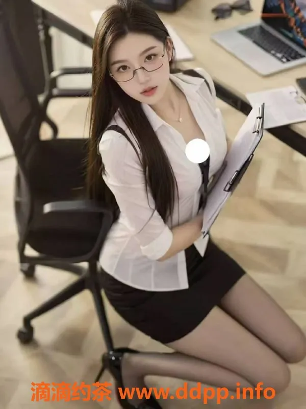 常州楼凤-天宁SM女王天宁 168高100重只需800元