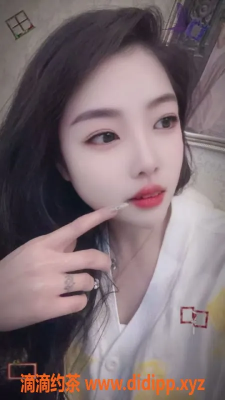 常州楼凤-武进极品骚货，162cm嫩妹等你来体验！