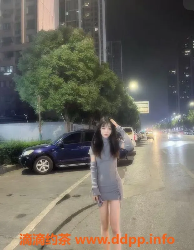 常州楼凤资源信息,19岁嫩妹，湖塘公寓陪浴服务｜162cm仅需600元