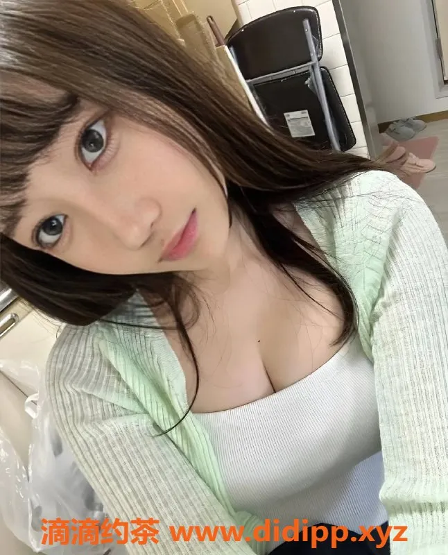 中山楼凤-小榄2位优质小姐，快餐330起，服务全套650