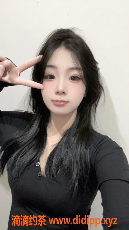 常州楼凤-武进18岁嫩妹盼盼，165/90，800元起！