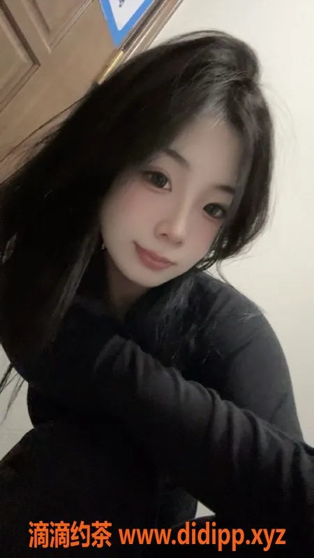 常州楼凤-武进18岁嫩妹盼盼，165/90，800元起！