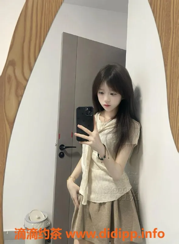 无锡楼凤-惠山芸豆兼职学生，身材火辣，价格实惠