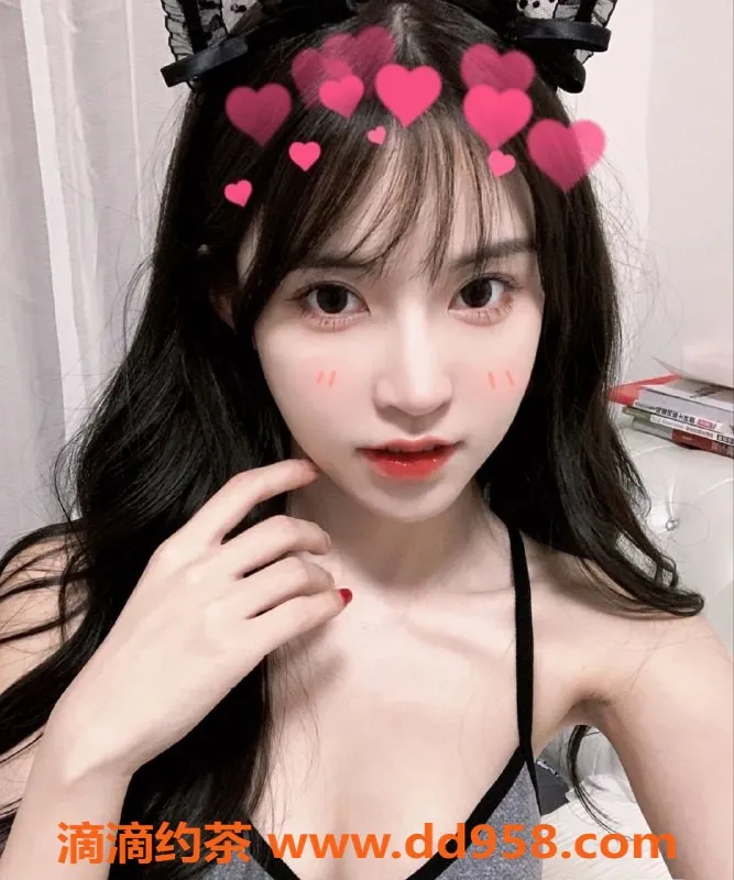 常州楼凤-武进雯雯，167cm D罩杯嫩妹，600元起