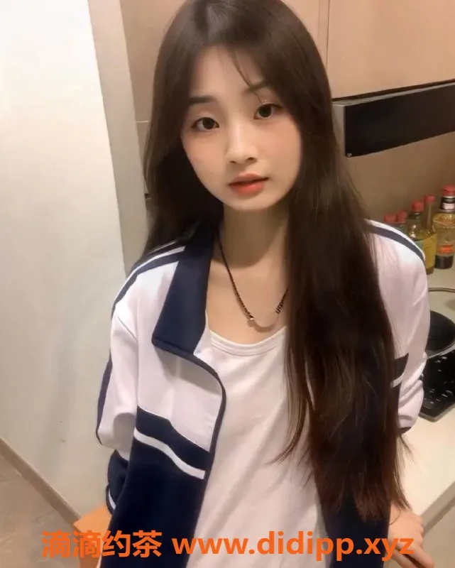 扬州楼凤-邗江区呆呆，身材出众，服务超赞，价位700