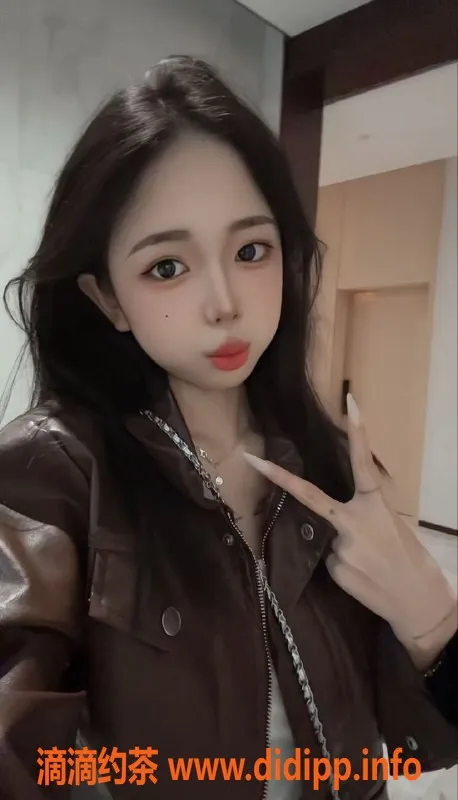 扬州上门服务资源信息,海陵区梦妍，18岁，164cm，90斤，胸围C