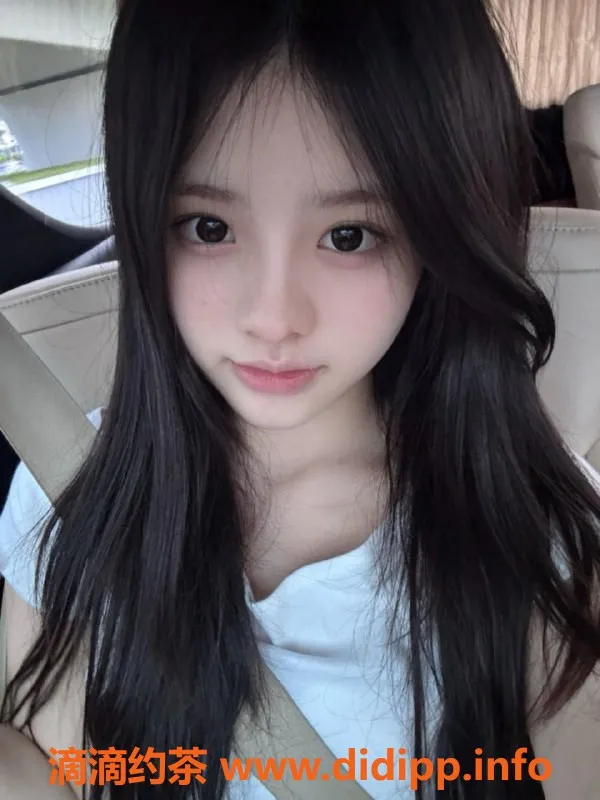 无锡楼凤-滨湖嫩妹球球，1000元起，激情内射服务