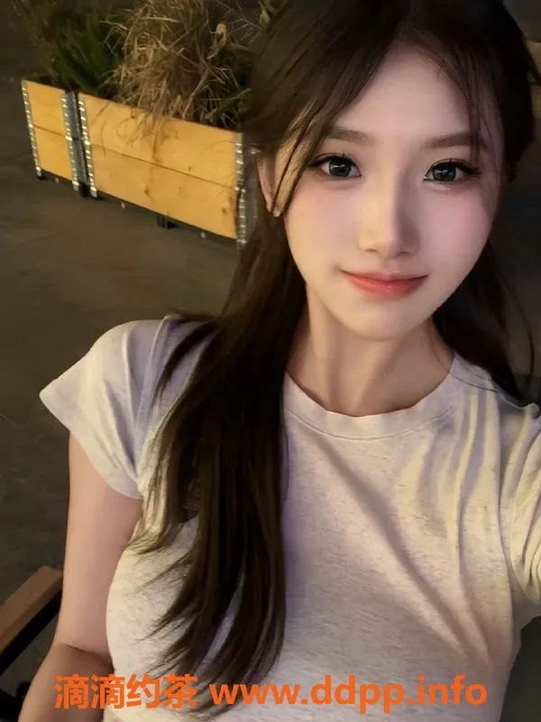 杭州楼凤-月函 – 166身高肤白貌美，甜美女友感体验