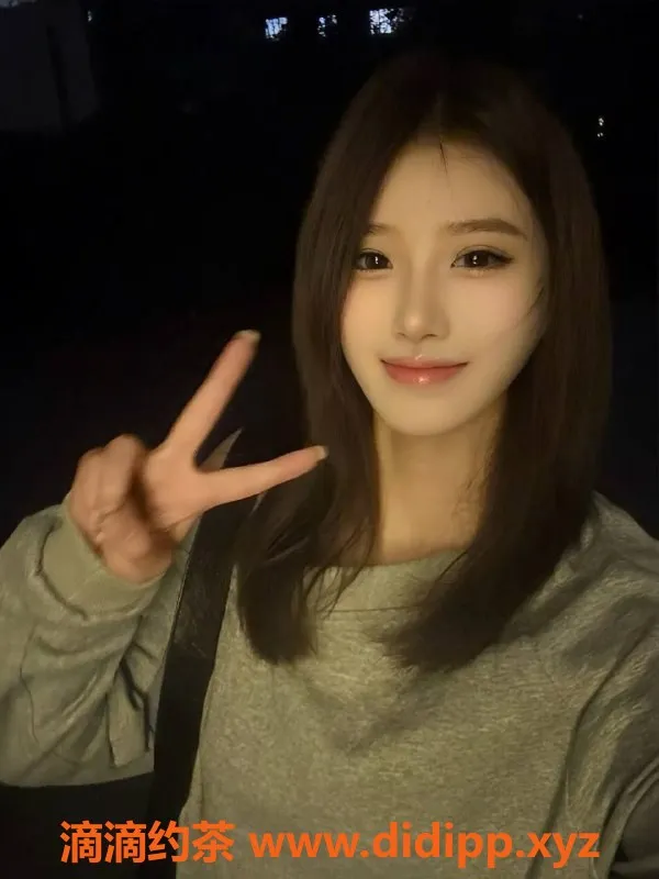 杭州楼凤-月函 – 166身高肤白貌美，甜美女友感体验