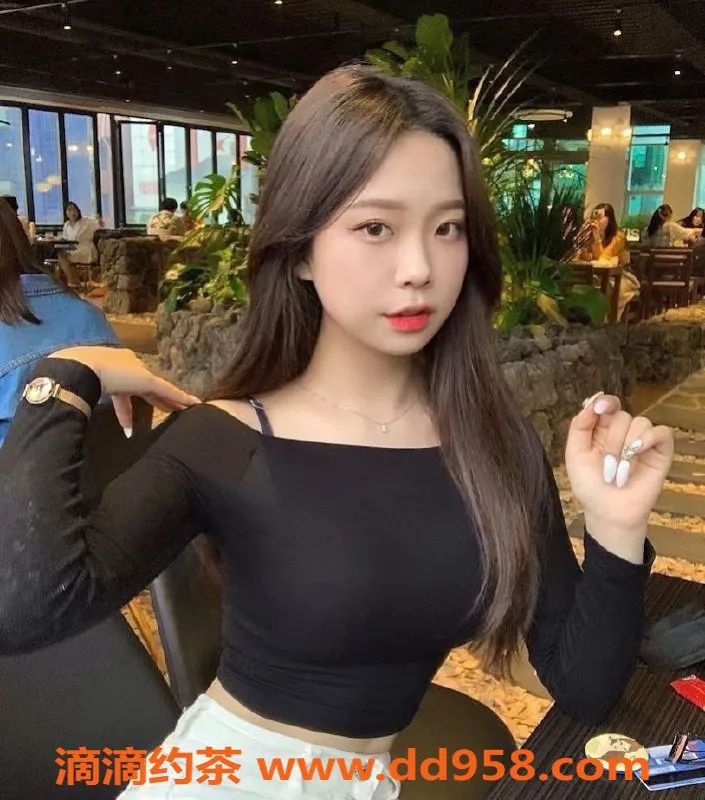 常州楼凤-甜美小妹，20岁，160cm，体重50斤