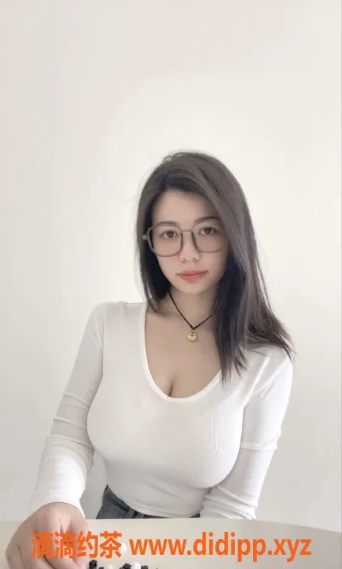 常州楼凤-武进御姐苏苏，165CM身高，100斤，服务多样！