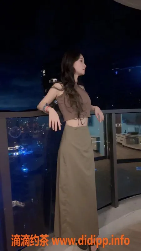 惠州楼凤-龙丰柚子，23岁，34B，超值体验仅700元/次