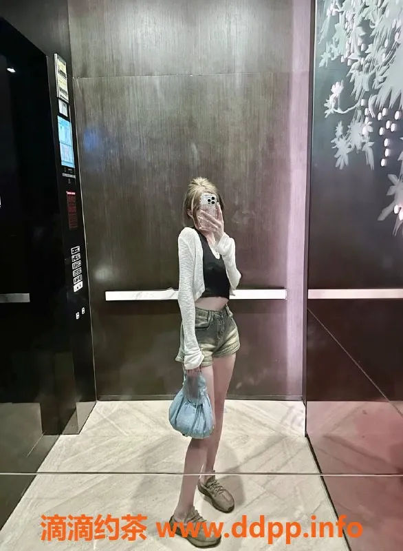 深圳楼凤资源信息,南山嫩妹，800元舌吻服务，尽享激情时光