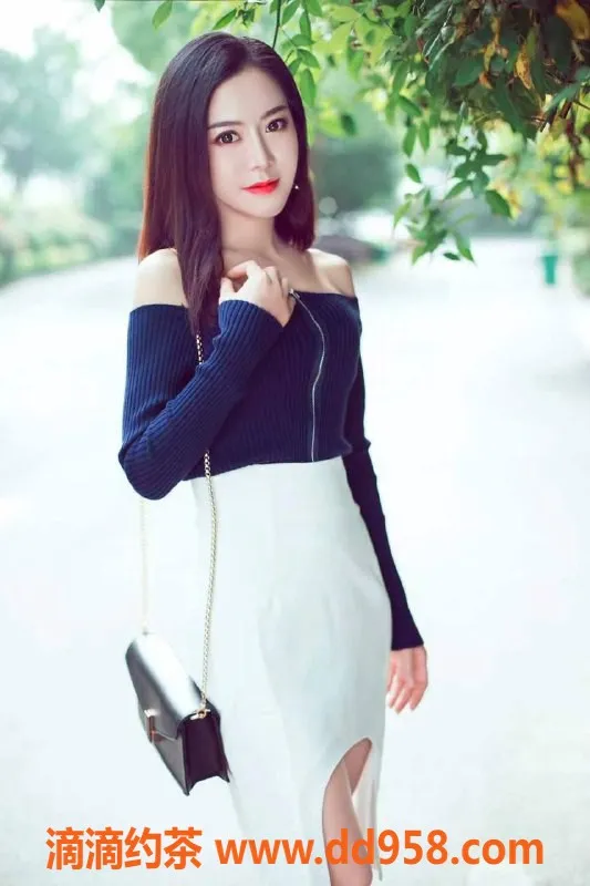 扬州楼凤-海陵区小太阳，162身高102重，服务项目丰富