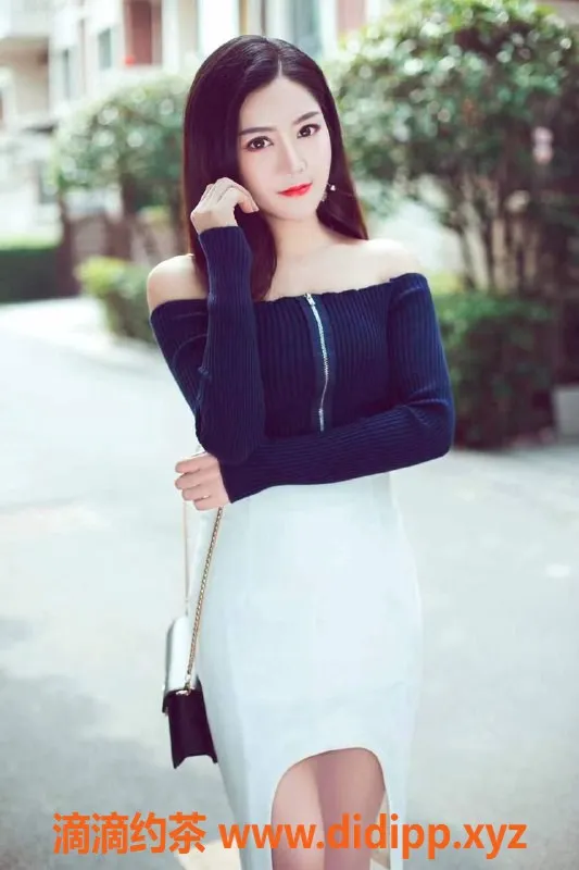 扬州楼凤资源信息,海陵区小太阳，162身高102重，服务项目丰富