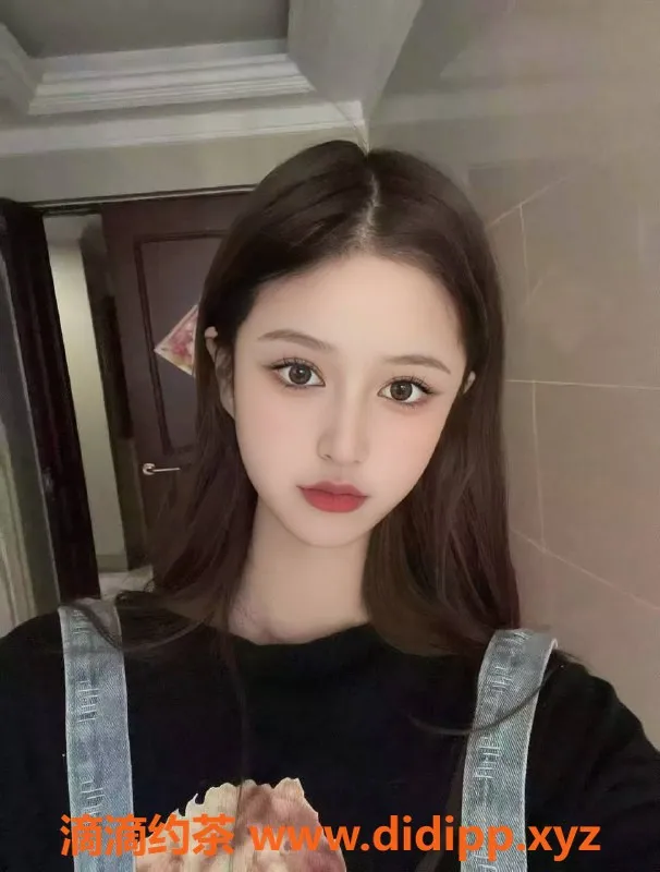 北京楼凤-小玉，22岁，身高168，体重45kg，茶费1K
