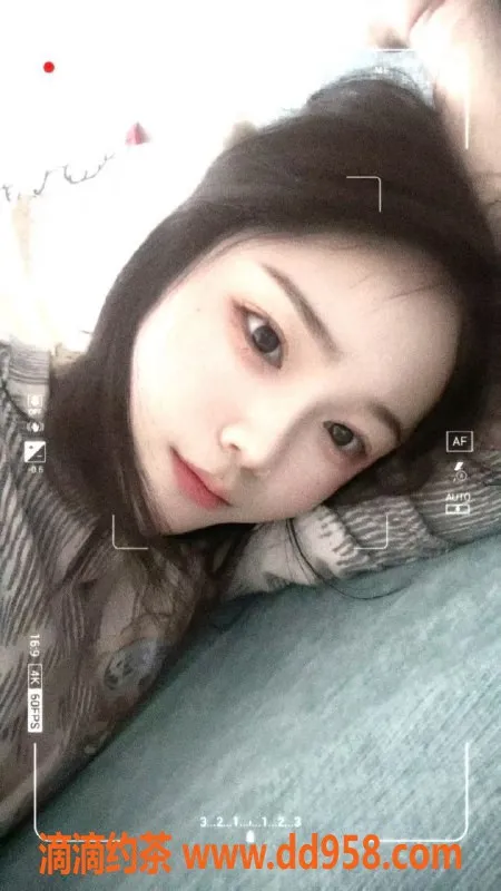 常州楼凤-武进国宾府05嫩妹，160cm，90斤，陪浴服务