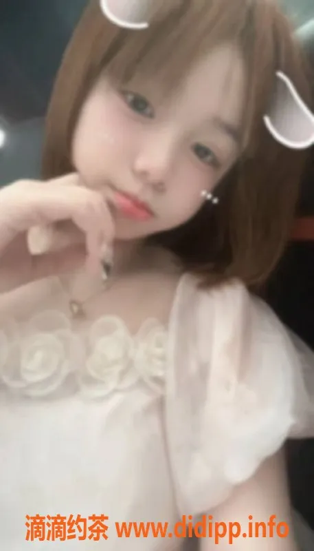 中山楼凤-外海10年经验小姐，600快餐满意面付