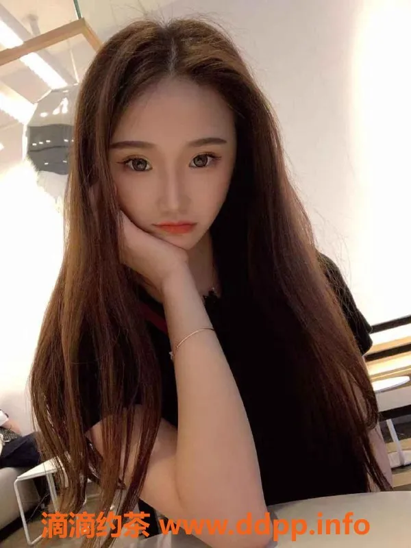 常州楼凤资源信息,常州19岁美女，颜值9分，800元两次服务