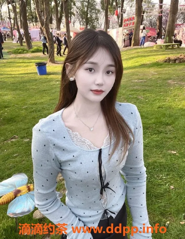 常州楼凤资源信息,武进嫩妹梦梦，165高98重，陪浴口交服务