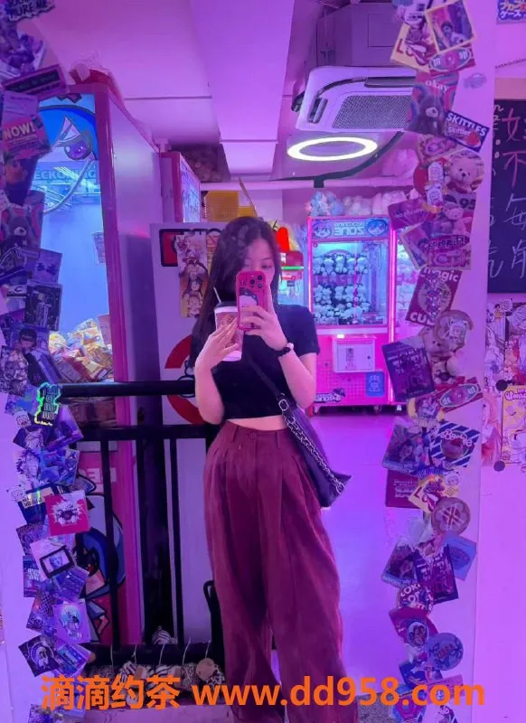 惠州楼凤-江北小花花，激情服务700起，诱惑无限！