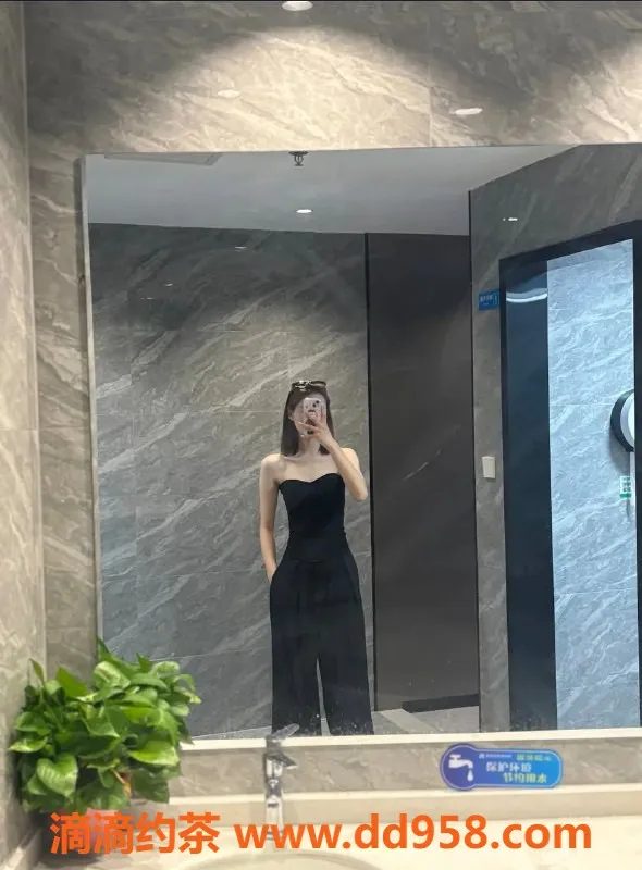 广州楼凤-天河王靖童 课费700p 1400pp