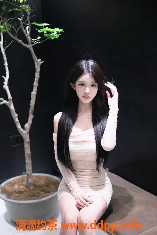 无锡楼凤资源信息,长沙小妹，身高165，胸围94，服务优质