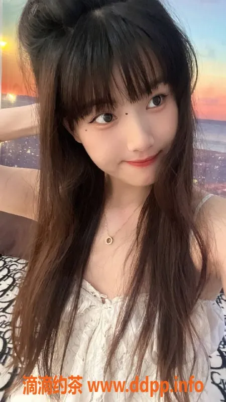 深圳楼凤-南山小怪怪，1500元享亲吻与甜蜜服务