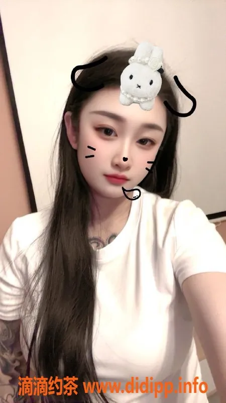 常州楼凤资源信息,新北双胞胎姐妹，168高挑嫩妹双飞服务