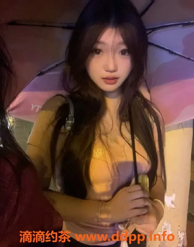 中山楼凤-中山小榄00后美眉，快餐350元，洗吹450元