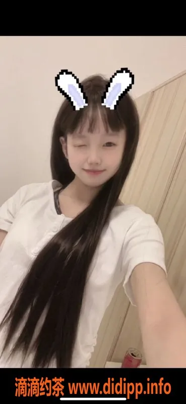 常州楼凤-武进国宾府07嫩妹欣欣服务，身高164体重90