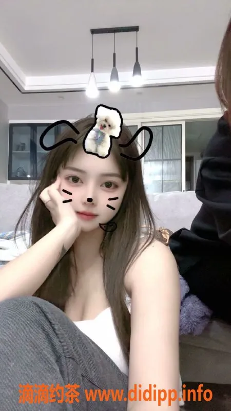 常州楼凤-如东海州嫩妹，162cm C罩杯，课费600-800