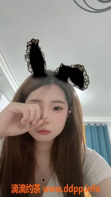 常州楼凤-武进18岁嫩妹，160高96重，价格800起