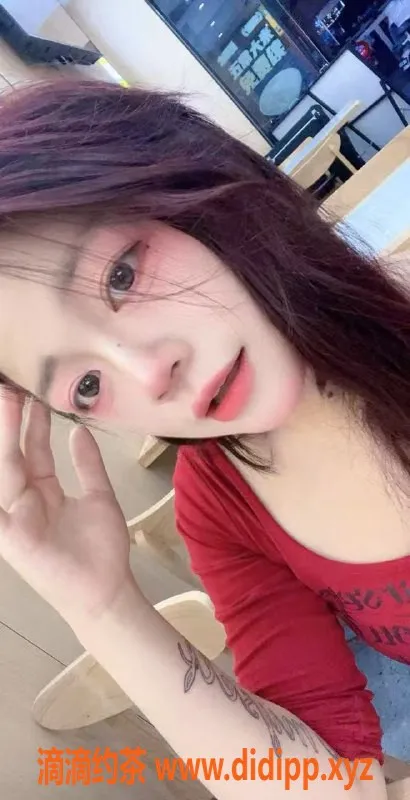 常州楼凤资源信息,武进灵灵，165cm嫩妹，陪浴与口爱俱佳