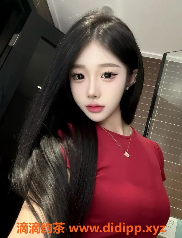 常州楼凤-武进18嫩妹，160高98重，低至800元陪浴服务