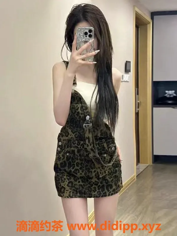 上海楼凤-松江宛茹，46斤D杯嫩妹，超值体验！