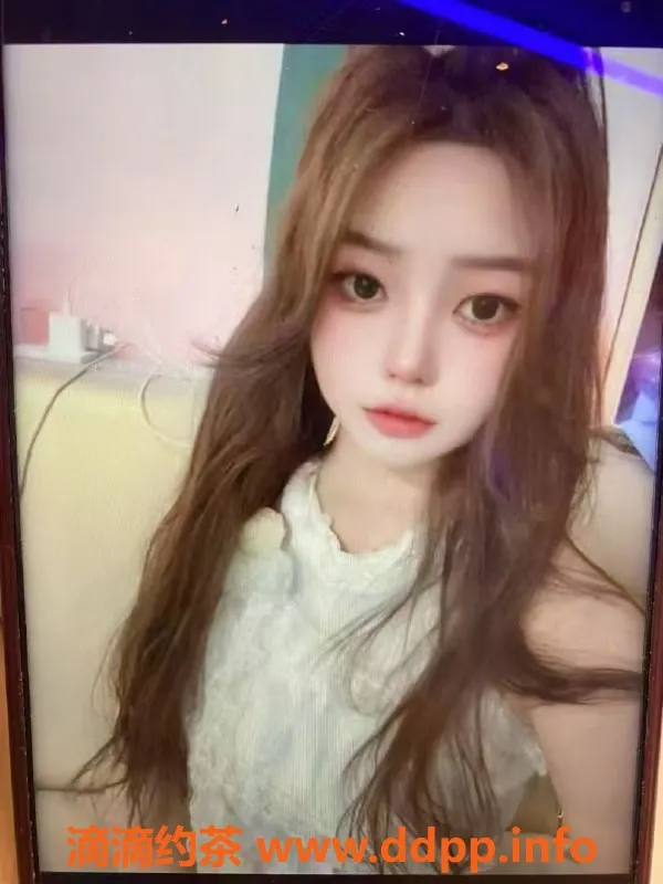 常州楼凤-武进御姐薇薇，165身高95体重，服务多样！