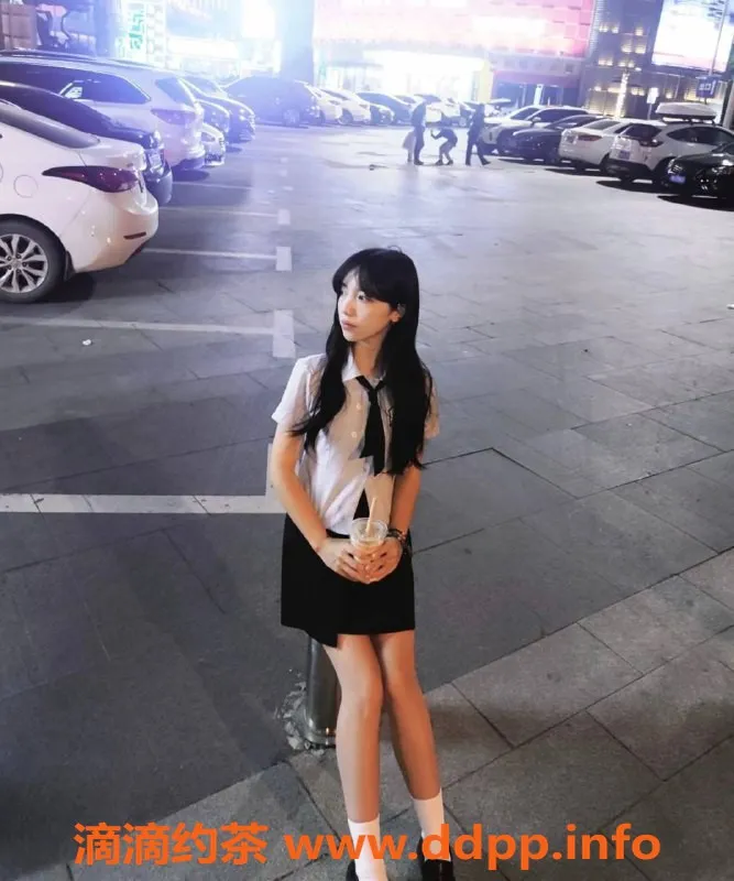 深圳楼凤-南山璐璐，798元嫩妹服务，等你来体验！