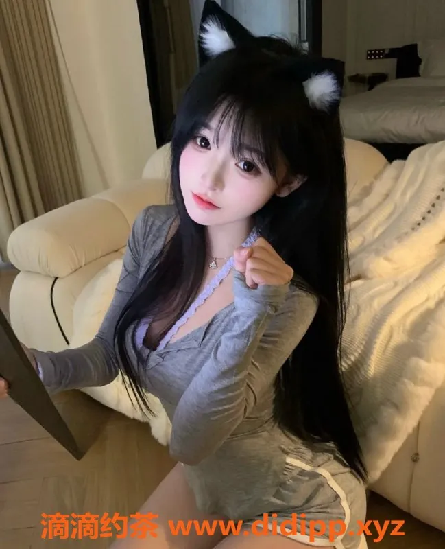 无锡楼凤-滨湖万达心蕊，享受1200元舌吻服务