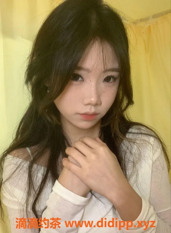 常州楼凤-溧阳新人御姐，163cm/92斤，精彩服务任你选