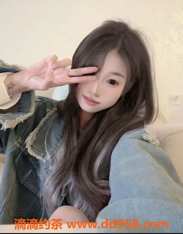 常州楼凤-新北龙湖三位嫩妹，160身高，胸围B/D，服务多样