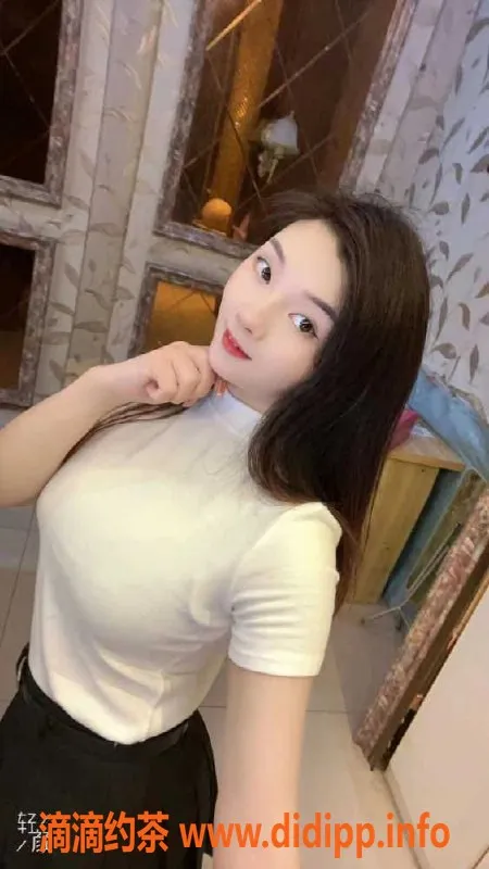 广州楼凤资源信息,广州小情 25岁162cm 53kg 4米/次优惠服务