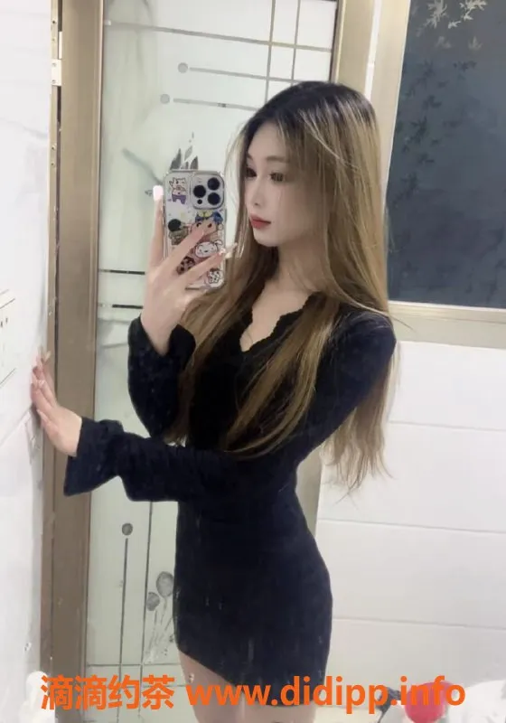 常州楼凤-武进小柔，18嫩妹，陪浴口调情，800元起