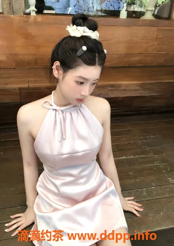 无锡楼凤-梁溪小兔子，兼职白领，超值服务体验