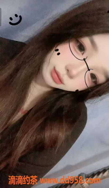 中山楼凤-古镇19岁小妹，洗吹做仅450元