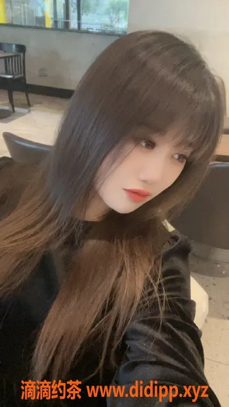 无锡楼凤-锡山区迪迪服务女神：无套SM三通体验