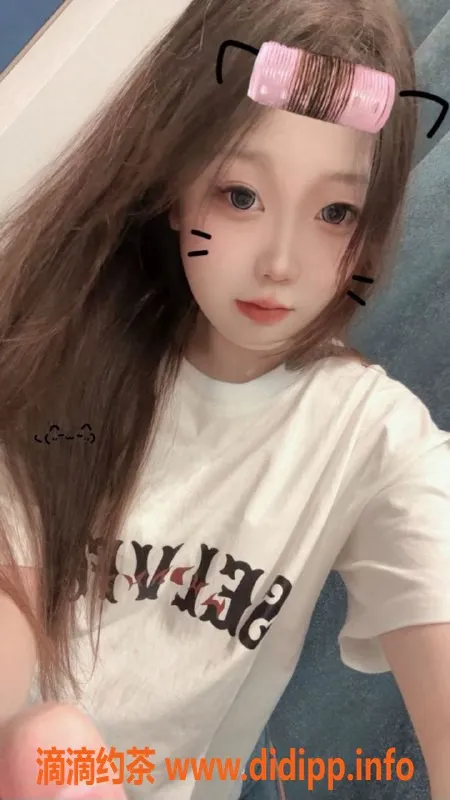 常州楼凤-武进琪琪，168身高，诱惑07嫩妹，800元起