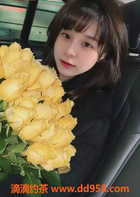 中山楼凤-东升地区2位小姐，快餐350元，洗吹做450元