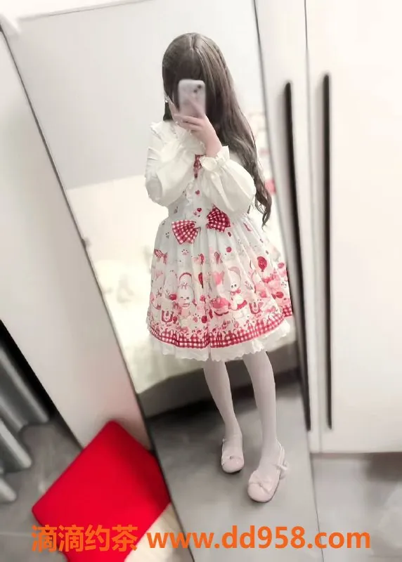 中山楼凤资源信息,港口地区两位精品服务，450元洗吹做任你选！