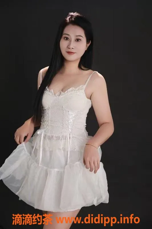 中山楼凤-中山小榄少妇，价位300-900，服务多样